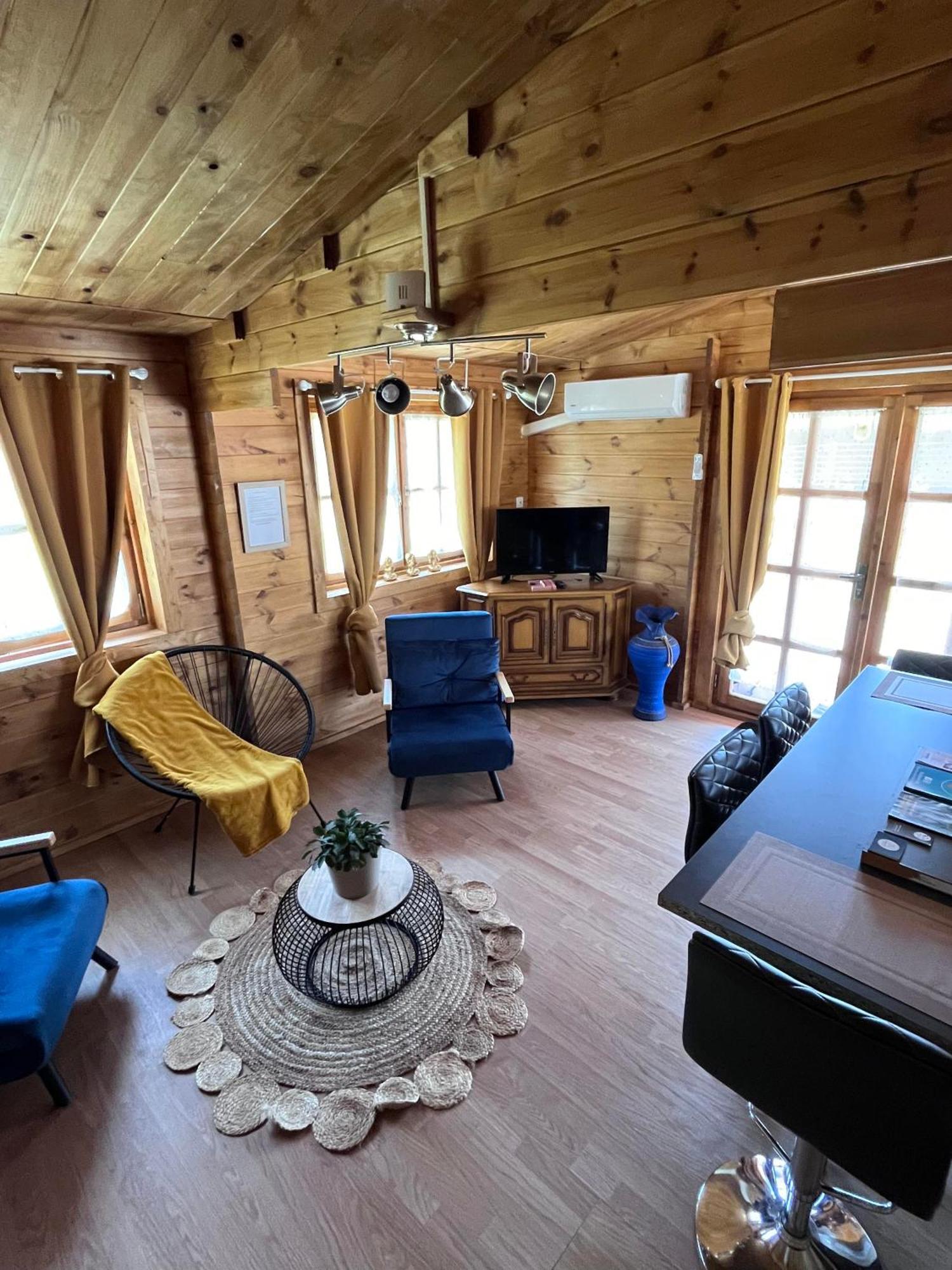Chalet En Sologne A Villefranche Sur Cher Екстер'єр фото